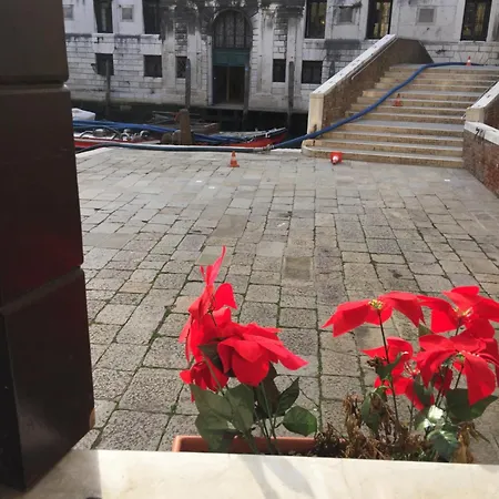 Campiello San Agostin البندقية
